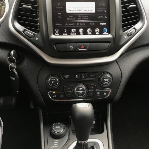agenzia-oltre_noleggio-auto_IMG-20190923-WA0018